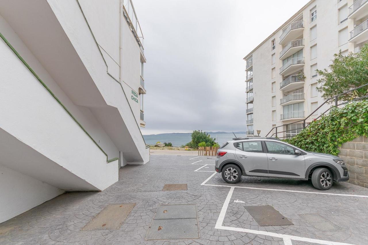 Apartamento Meda Chica Apartment Roses Bagian luar foto